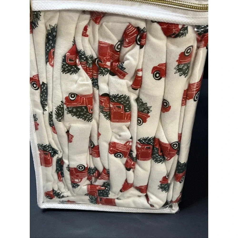 Joyland Flannel Queen Sheet Set Red Truck W/Christmas Tree New Two Pillowcases